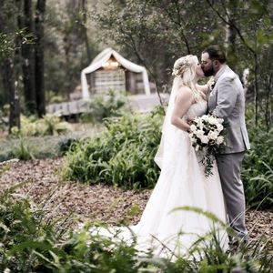 Meet your Posher, Elliott